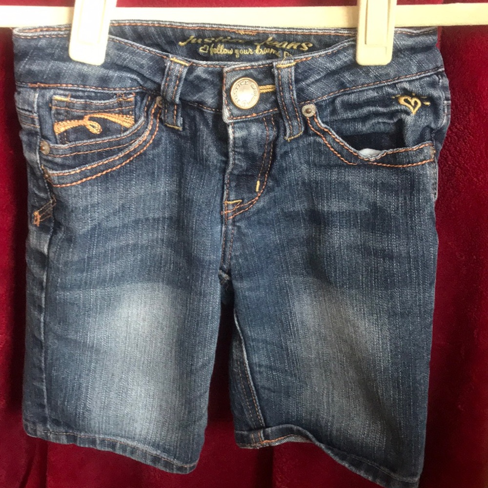 Shorts size 7